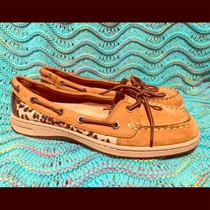 Natural Soul Boat Shoes